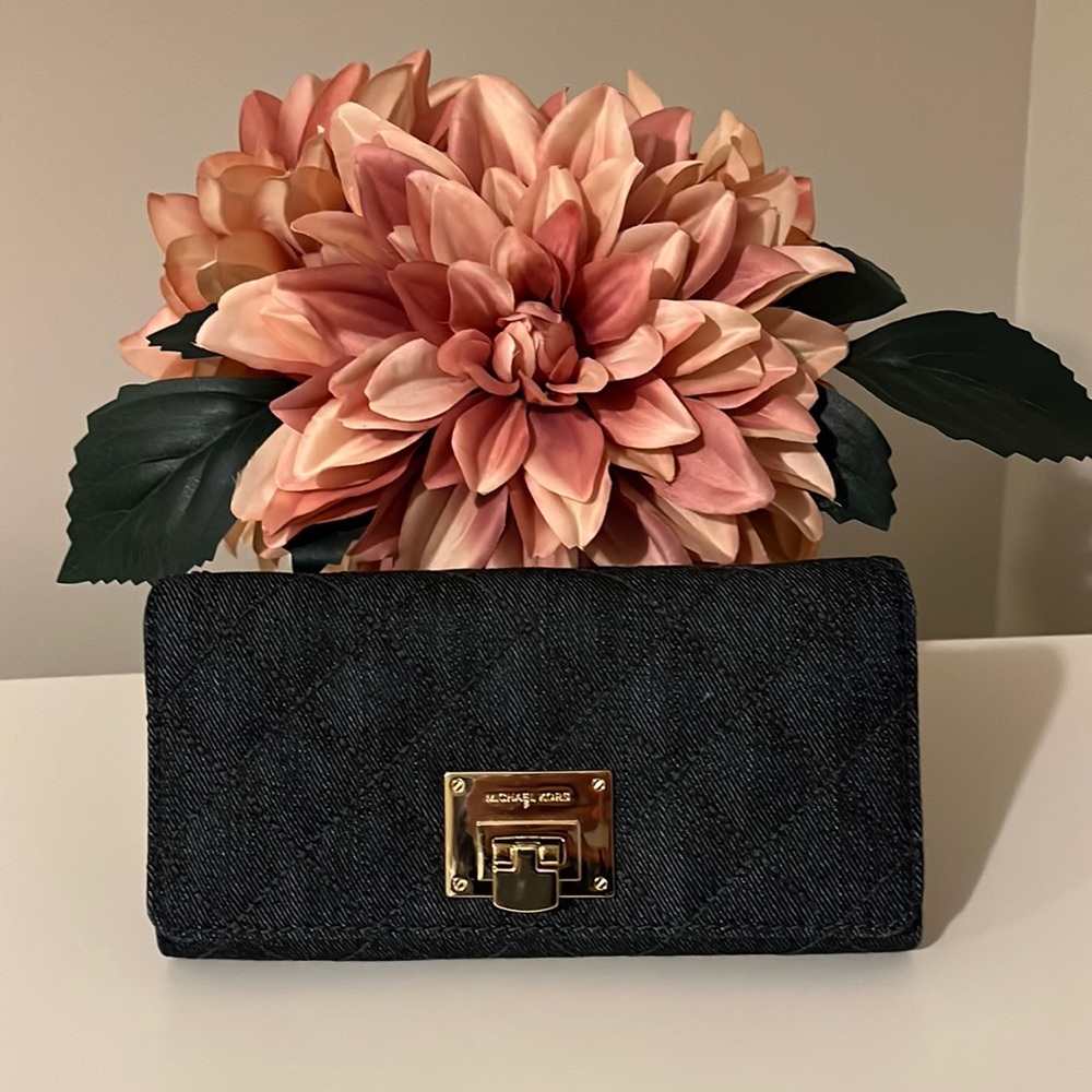 Authentic Blue Denim Michael Korda Wallet. MAKE AN OFFER!!